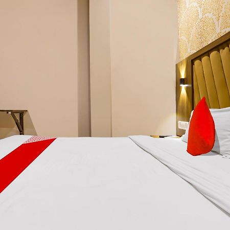 Super Hotel O Homestay Andheri East Mumbai Exterior foto